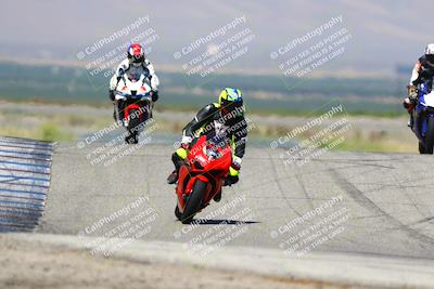 media/May-25-2025-Lets Ride (Sun) [[0ff033e448]]/B Group/1120am (Grapevine)/